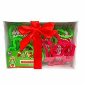 Wilton 10pc Christmas Holiday Cookie Cutter Set